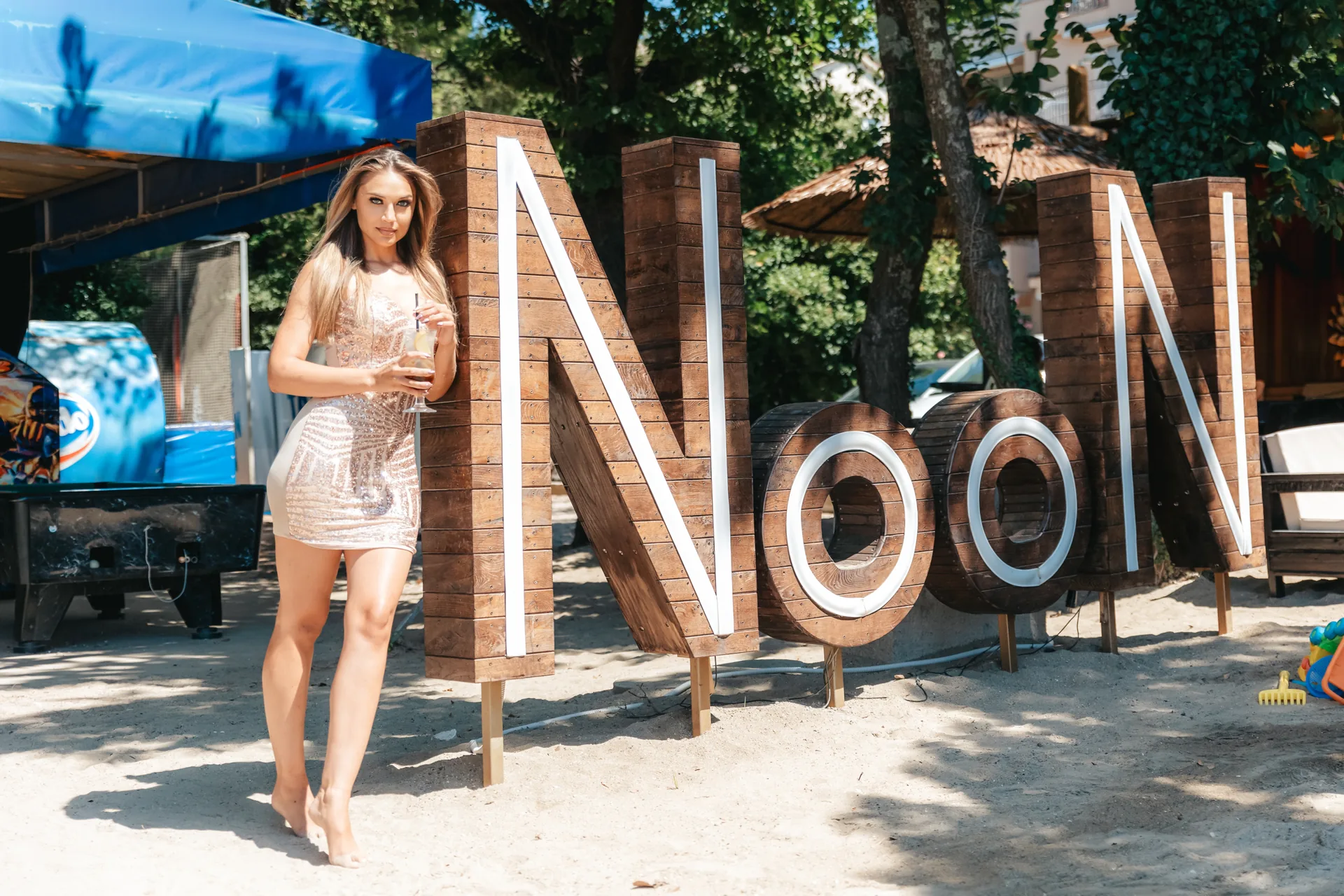 NooN Beach Bar